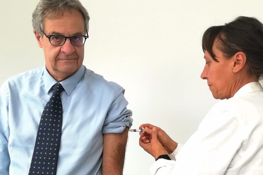 Vaccinazione antinfluenzale, si inizia dando il buon esempio…